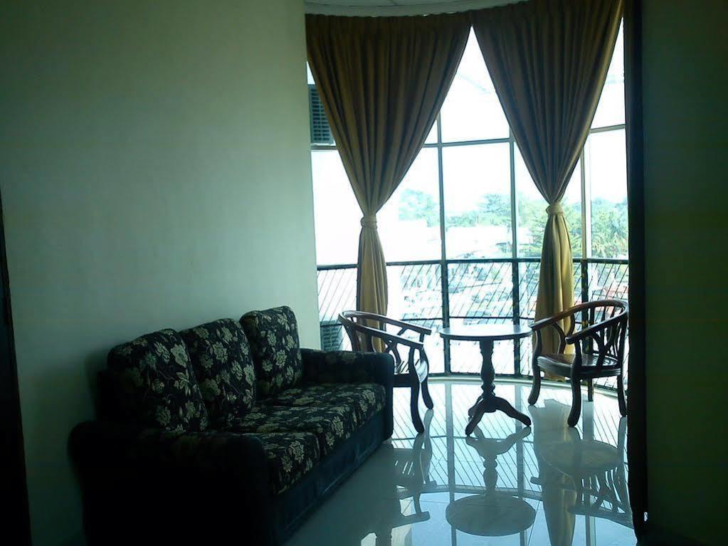 Casavilla Travellers Lodge Taiping Exteriér fotografie